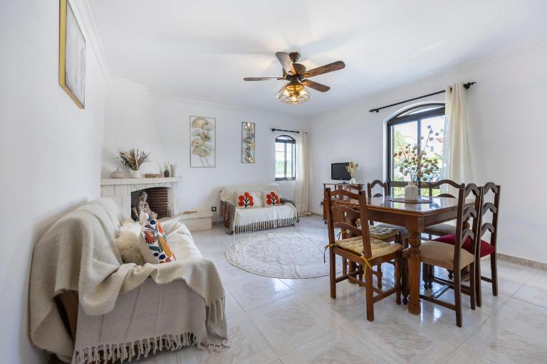 Castelo de Vlado - Bed and Breakfast Altura