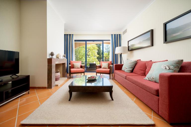 Vila Sol F5 W Golf and Pool Apartment - Chambres d'hôtes Vilamoura