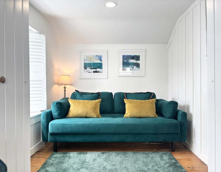 Quaint Cosy Cottage Mousehole - B&B Mousehole