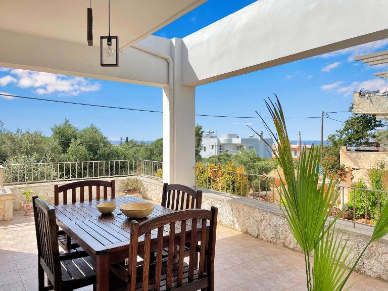 FLAT 45 - B&B Kounoupidianá