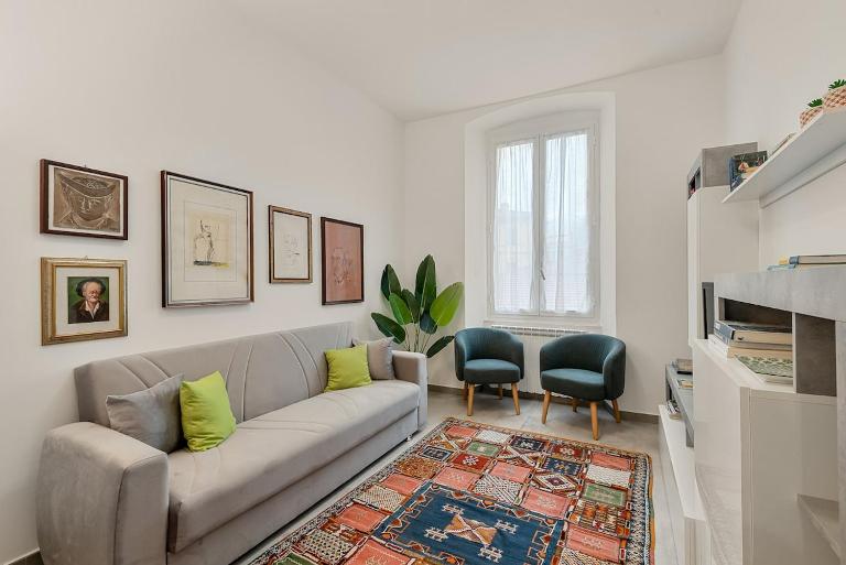 CasadiCavour 5Terre reach everything by foot AC - B&B La Spezia