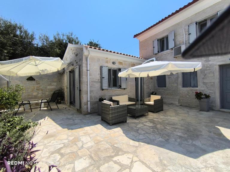Studio Marianna - Bed and Breakfast Oziás