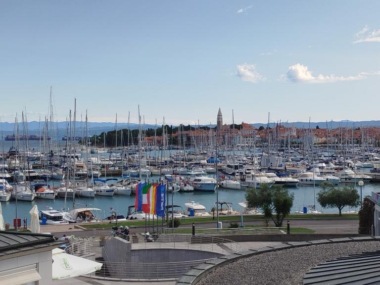 Marina View Apartment Izola - Ferienwohnung Izola