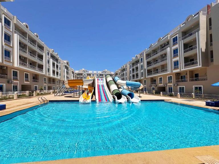 Hurghada HUB Resort 1BR aqua Park near airport - Ferienwohnung Hurghada