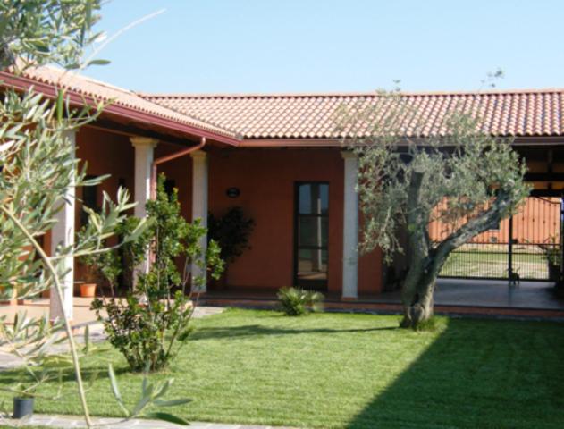 CuccuruAio' B&B - Ferienwohnung Siamaggiore