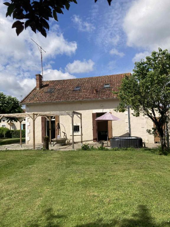 Maison du bonheur spa - Bed and Breakfast Neuvic