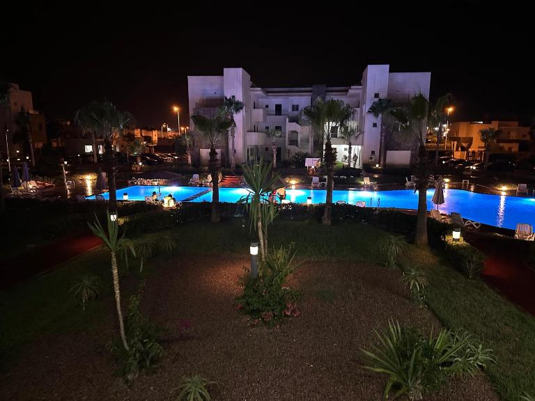 Perla Saidia 2ch 2 sdb piscine à débordement wifi fibre plage 200m - Ferienwohnung Saidia