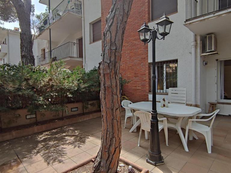 Apartamento con terraza a metros de la playa y zona comercial, ideal familiar - Costa Brava - ES-209-68 - B&B Playa de Aro