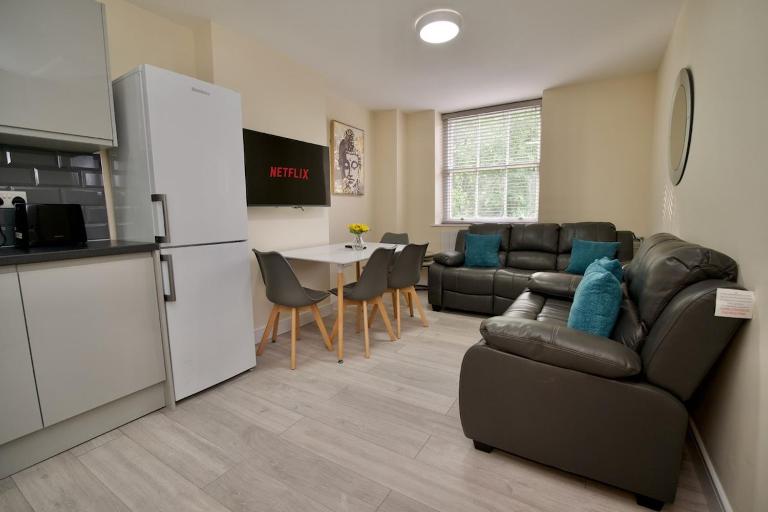 Warwick Row Apartments Coventry City Centre - Flat 4 - B&B Coventry