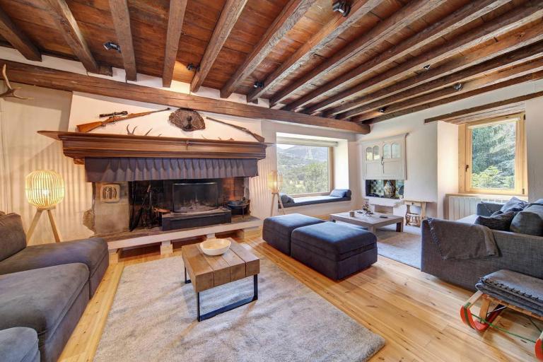Casa Montlude - Elegancia rústica y confort moderno en el corazón del Valle de Arán by Eth Flòc - Chambres d'hôtes Gessa