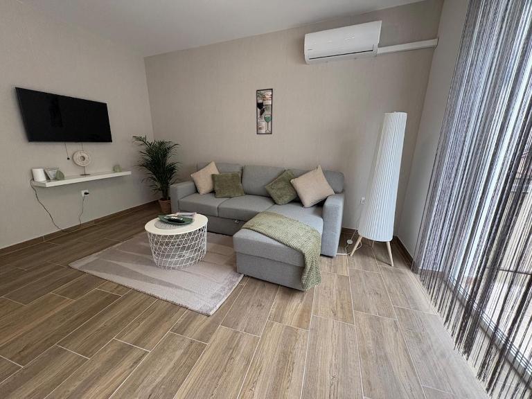 Várva Vár apartman - Ferienwohnung Erlau