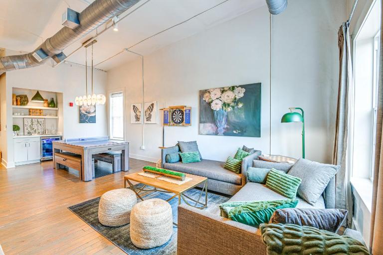 Walk to Vanderbilt: Eclectic Apt in Nashville - Chambres d'hôtes Nashville