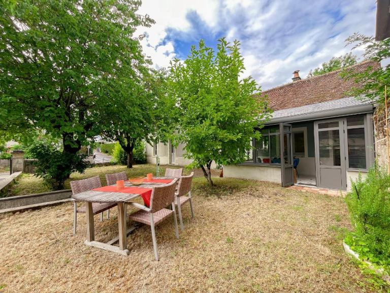 Gîte proche châteaux, jardin, parking, max 4 pers - FR-1-381-631 - Bed and Breakfast Montlouis-sur-Loire