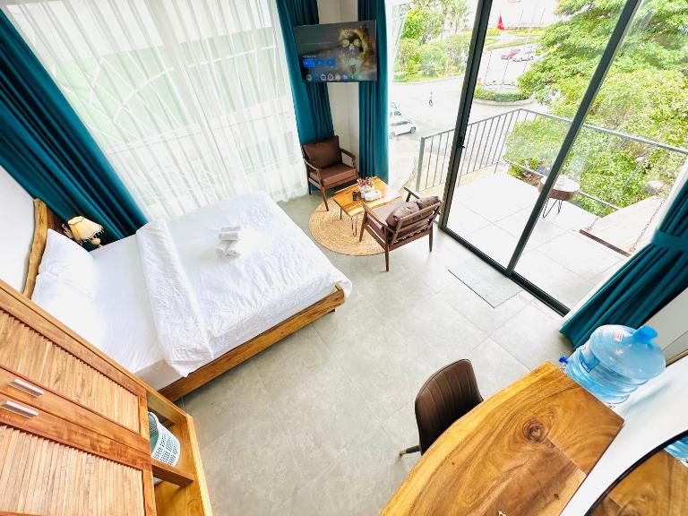 402MSNK Luxe Studio l Nice View l Balcony l Kitchen - Ferienwohnung Cần Thơ