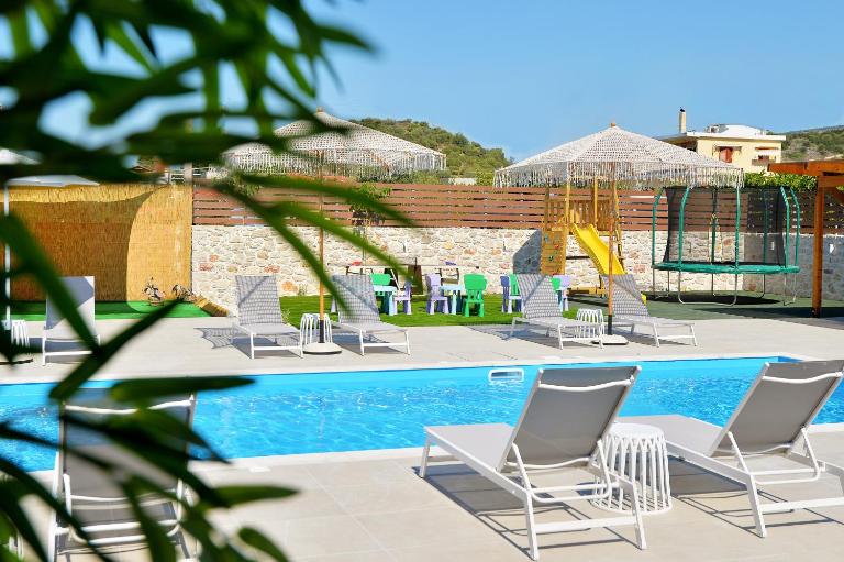 ID Holiday Living - Ferienwohnung Vivári