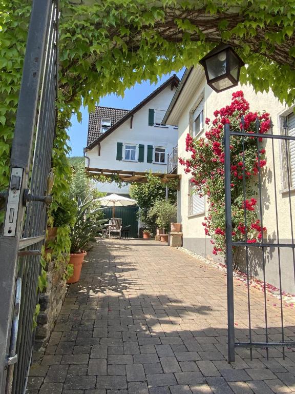 Ferienweingut Schlägel - Bed and Breakfast Bremm