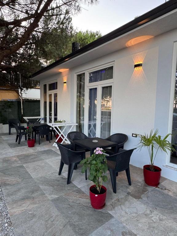 A3 Apartments - B&B Velipojë