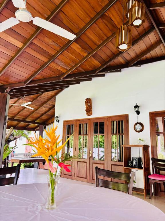 EBONY Garden - Hikkaduwa - B&B Hikkaduwa