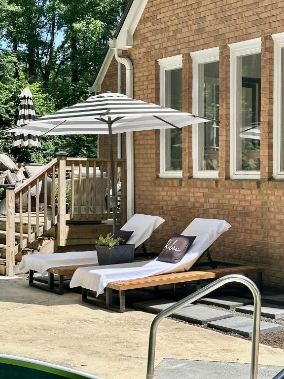 Camellias Haven Cozy New Reno 2Bed Apt 40 Min to ATL - Chambres d'hôtes Snellville