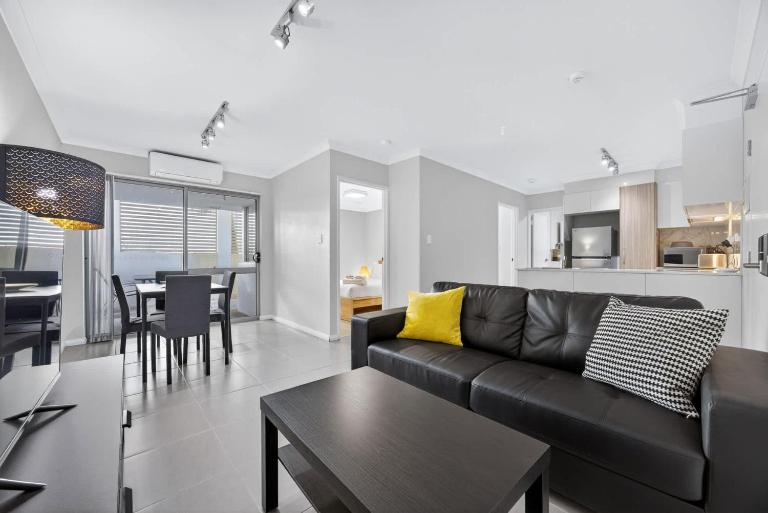 Comfortable 2BR Stay in Rockingham - Ferienwohnung Rockingham