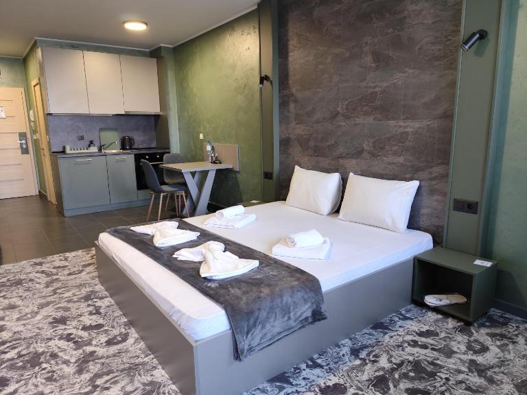 RCR Einstein studios 3 - B&B Sofia