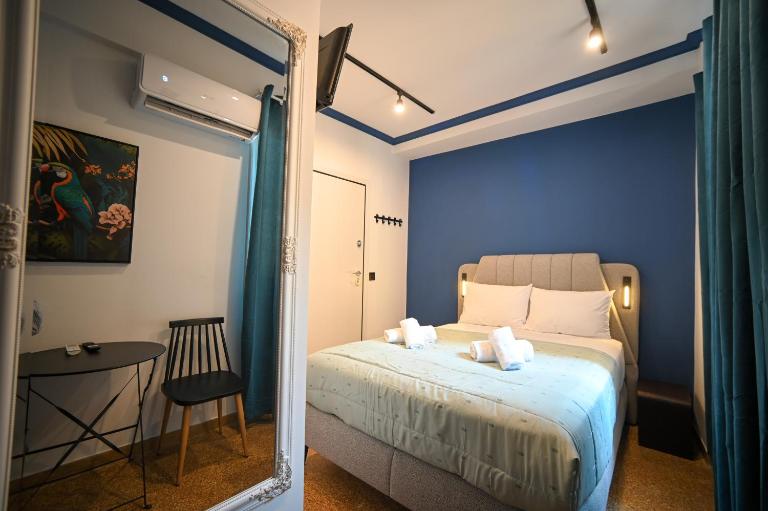 Ermou Suite by Zeussuites - B&B Atenas