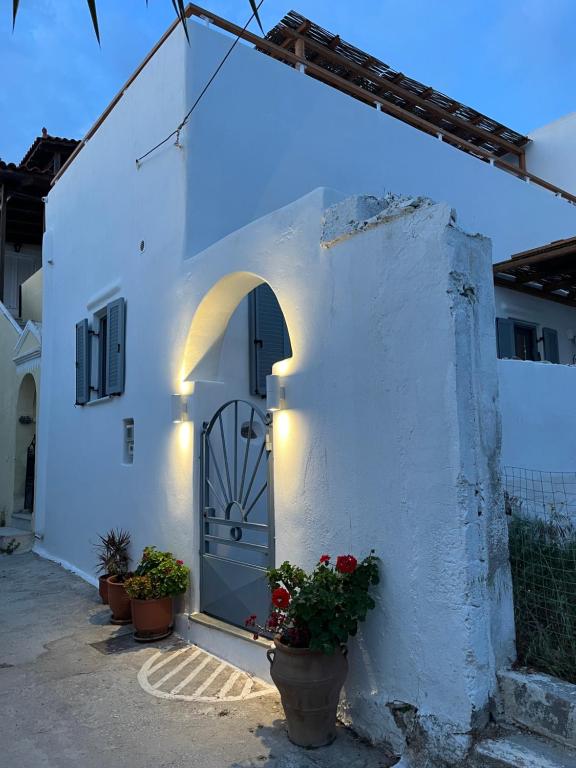 La Casa Bianca Naxos - Ferienwohnung Vívlos