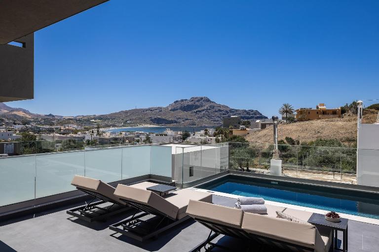 Maple Villas - Modern Sea View Villas with Pools, Walk to Plakias Beach - B&B Plakiás