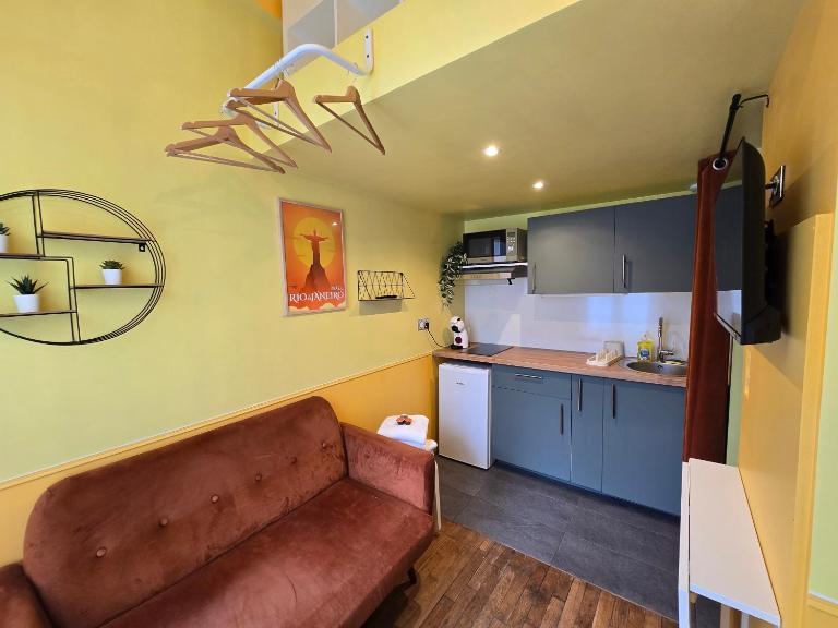 2D- Studio tout équipé confort 5stars Idéal proche Paris - Chambres d'hôtes Issy-les-Moulineaux