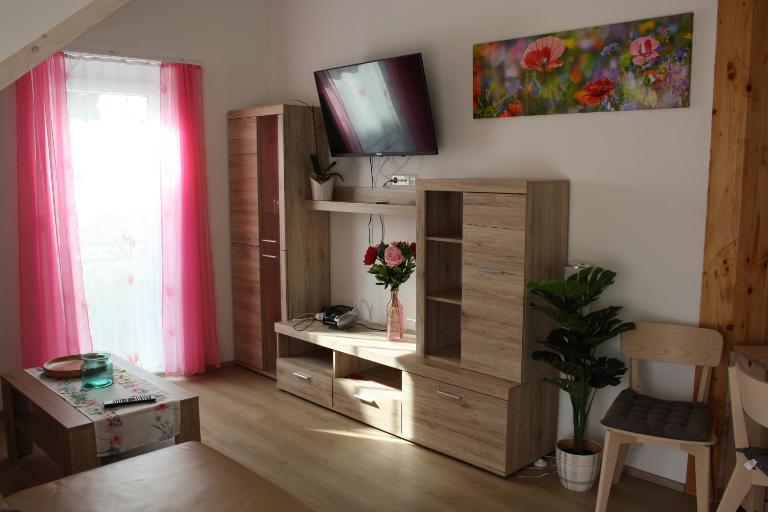 Ferienwohnung am Fuße der Burg Hohenzollern OG - Ferienwohnung Hechingen