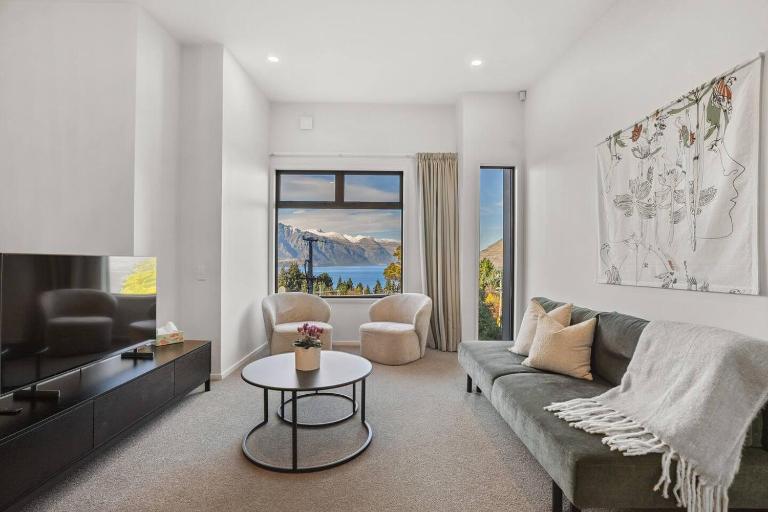 Powder Peak Retreat - B&B Queenstown