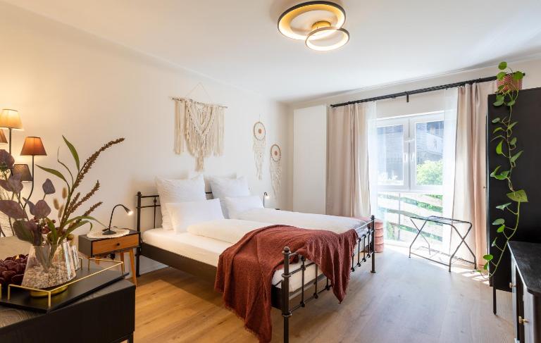 Overlook Lodge - 5 Sterne Ferienhaus am Edersee im Kellerwald - Ferienwohnung Vöhl