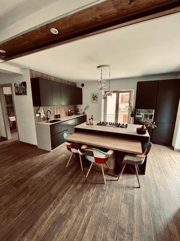 Luce private deluxe apartment near the station - Bed and Breakfast Tirano