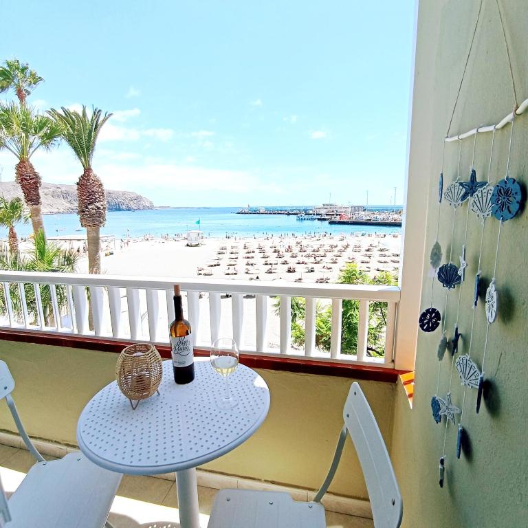 Apartamentos Reverón Playa 203 - Views of the Bay - B&B Arona