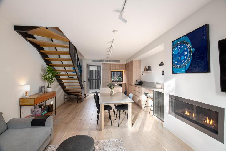 Luxury South Yarra Base - Central & Free Parking - B&B Melbourne