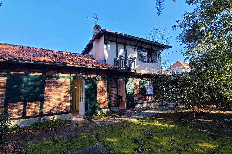 Spacious house near the beach - B&B Arcachón