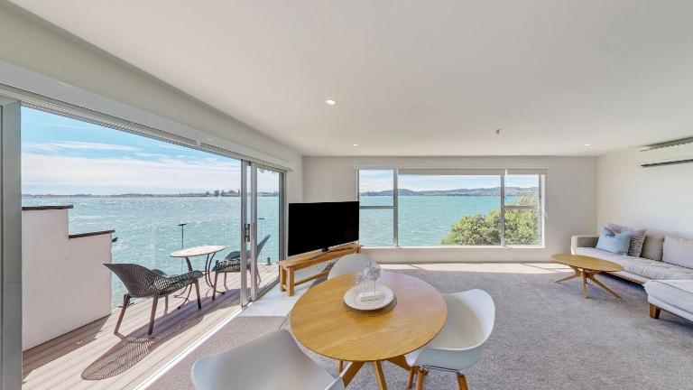 Harbour View Motel and Waterfront Apartments - B&B Tauranga