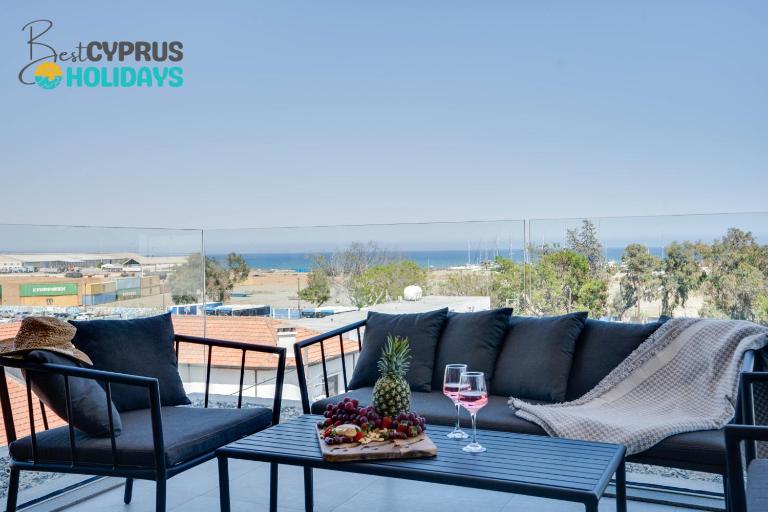 Sea View Central Deluxe GAIA 302 - B&B Larnaka