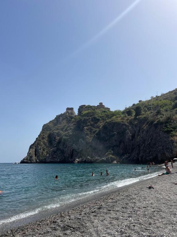 La Grotta - B&B Sant'Alessio Siculo