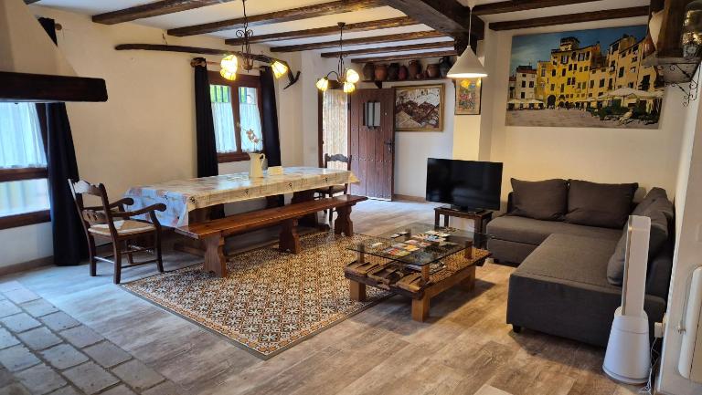 Apartamento Las Pasarelas Bajos - B&B Alquézar