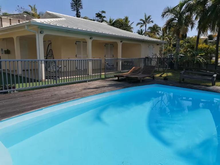 Villa La Caz des 7 cocotiers - Piscine & Plages à Boucan - B&B Saint-Paul