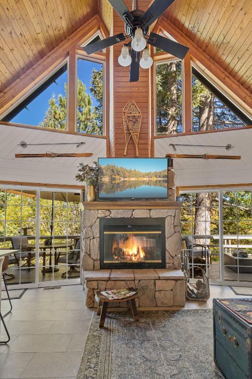 Chalet Vino - Snow Valley Mountain Resort - B&B Green Valley Lake
