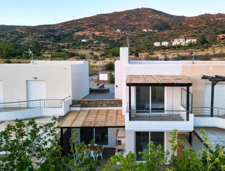 Theros Blue - B&B Kárystos