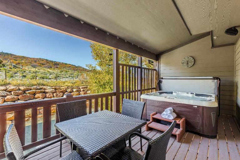 Bear Hollow Heaven - Private Hot Tub 4 Bedroom Luxury Condo - B&B Park City
