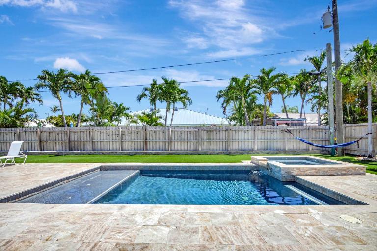 Dolphin Villa - Private Pool - B&B West Palm Beach