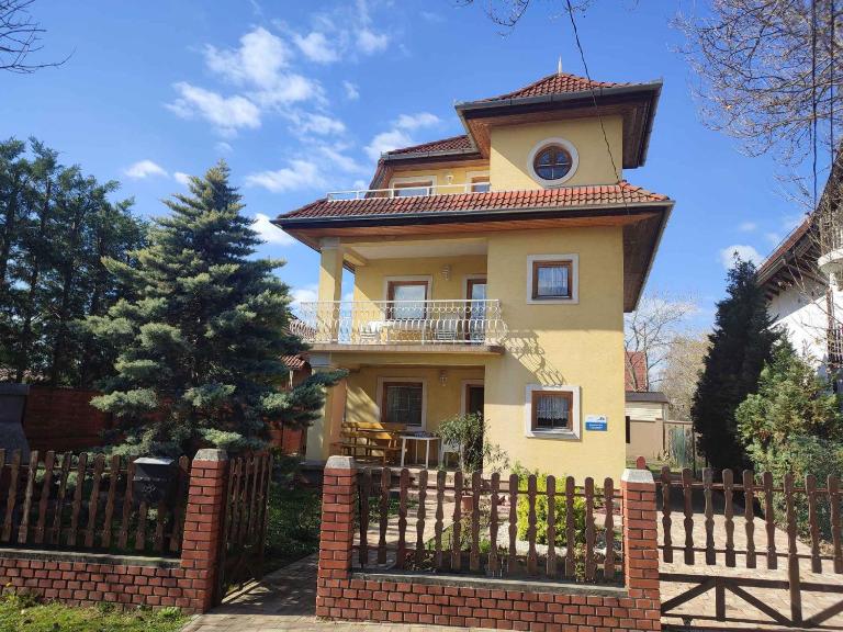 Apartment in Zamardi - Balaton 33875 - B&B Zamárdi