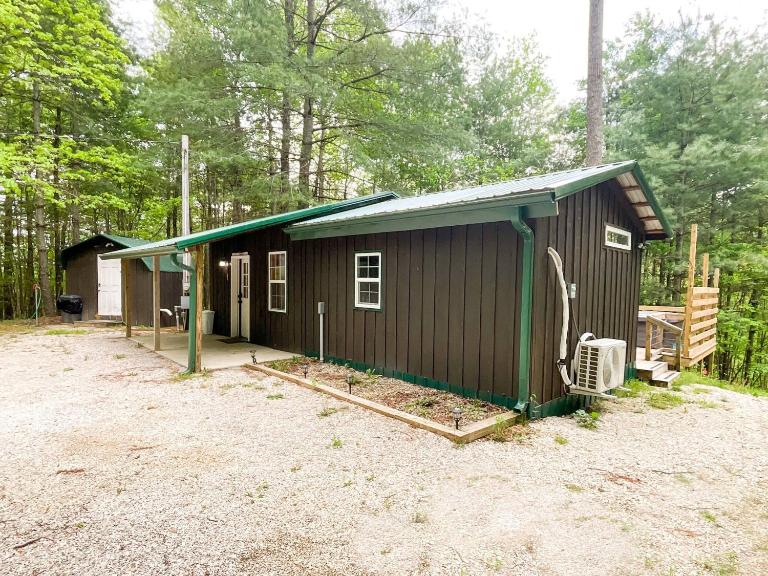"Moon Glow" - Cozy Climber Retreat in Muir Valley - Bed and Breakfast Rogers