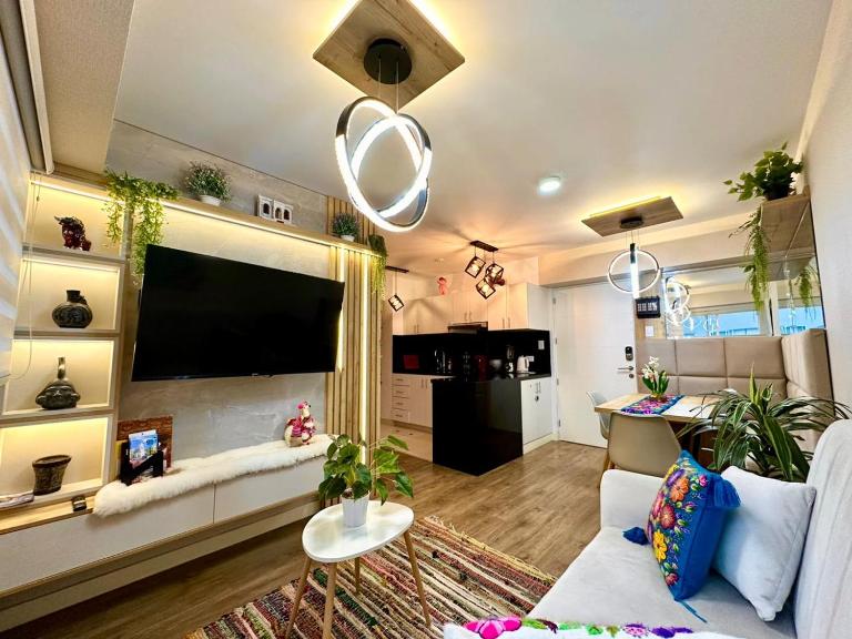 Apartamento familiar 3 habitaciones, piscina cerca a Miraflores - B&B Lima