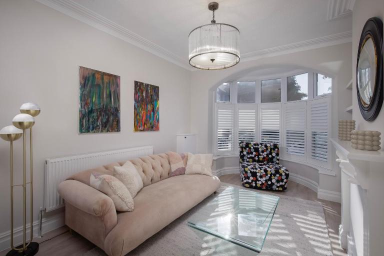 Blackpool Beauty! - Full House - Sleeps 9 - B&B Blackpool