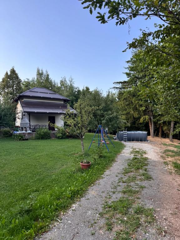 Čarobna Kućica Pale - B&B Pale